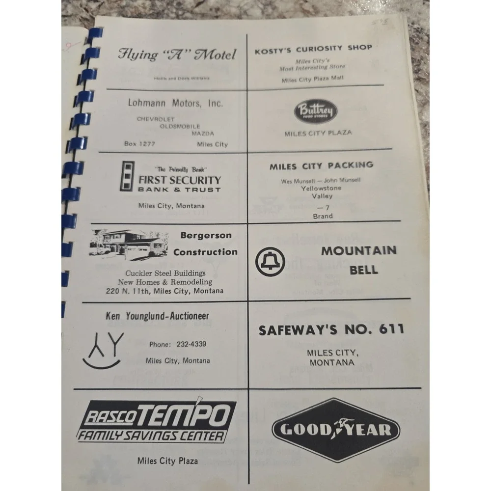 Vintage‎ Montana Bicentennial Grandma's Favorite Recipes By Range Riders Reps